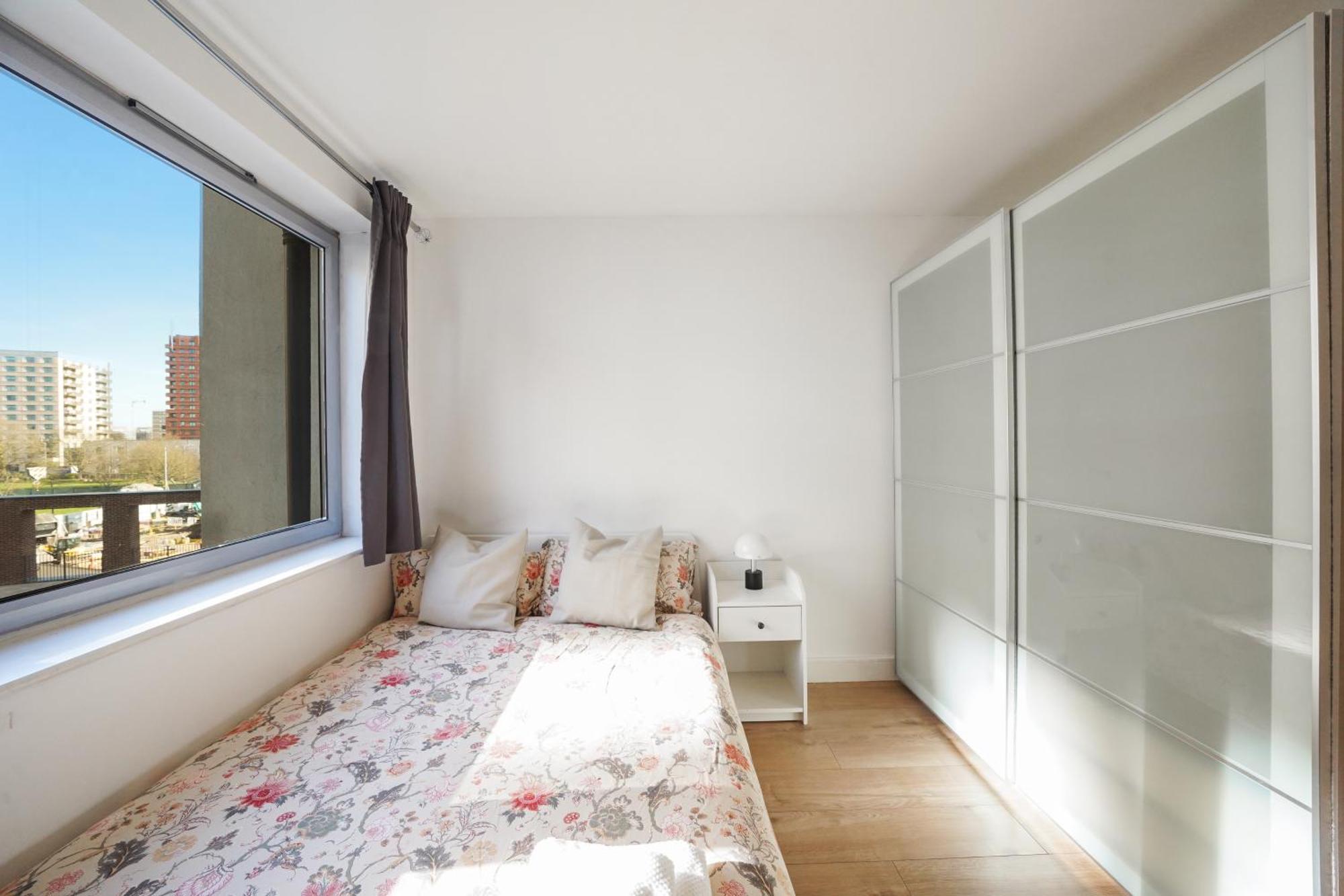 City Riverside - 2 Bedroom & Free Parking Barking  Luaran gambar